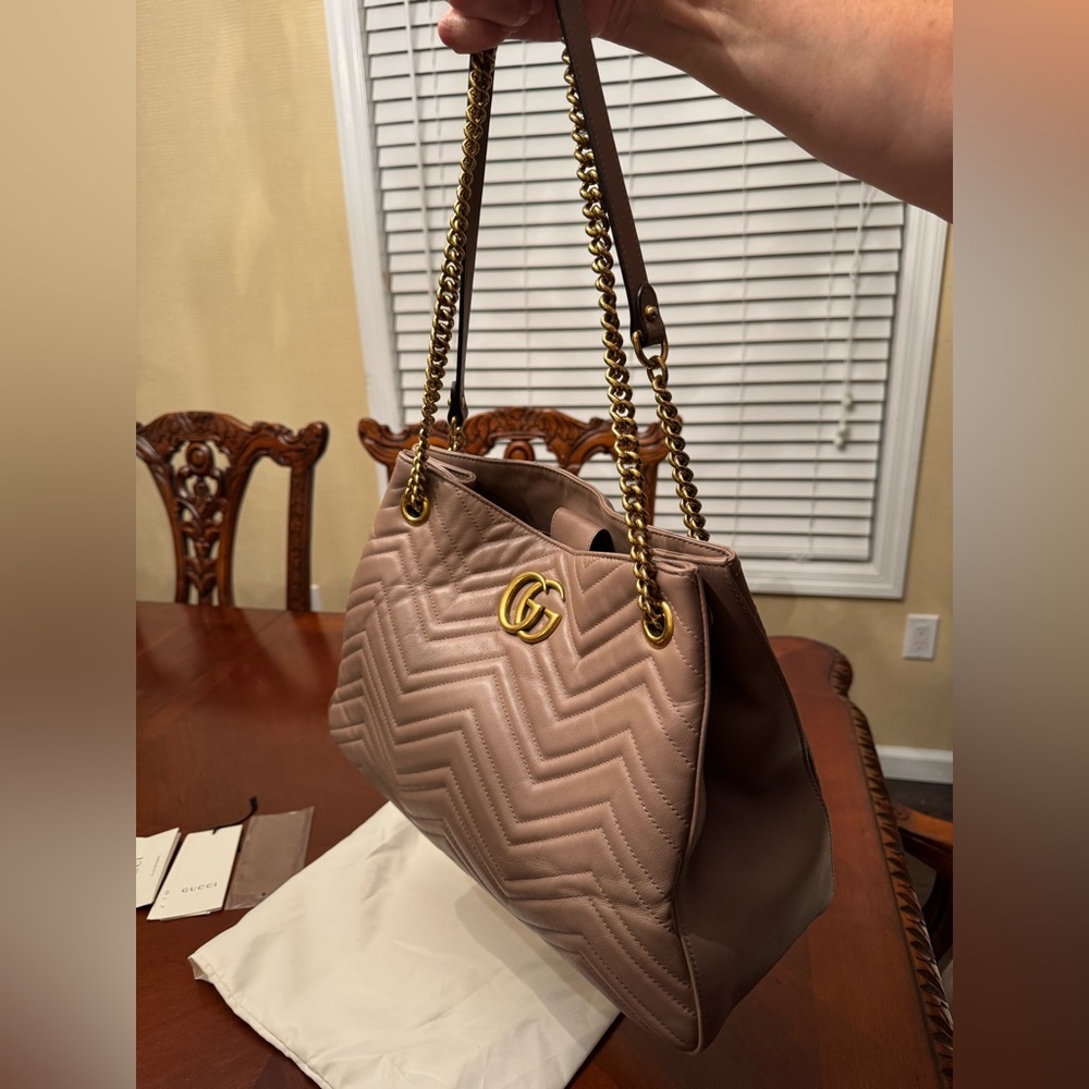 Gucci Matelasse Medium GG Marmont Shoulder Tote Bag- gently used - Picture 8 of 9